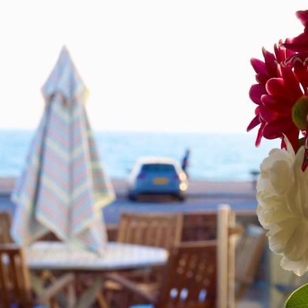 Serenity "Your Calm Seafront Retreat" By Air Premier Seaford Eksteriør billede